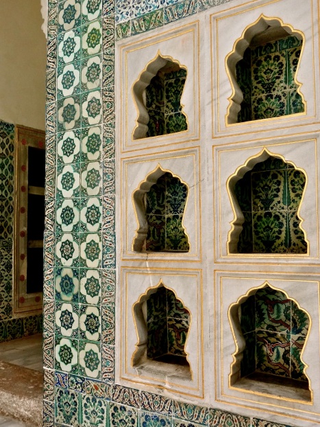 niches and Iznik tiles in Topkapi Palace